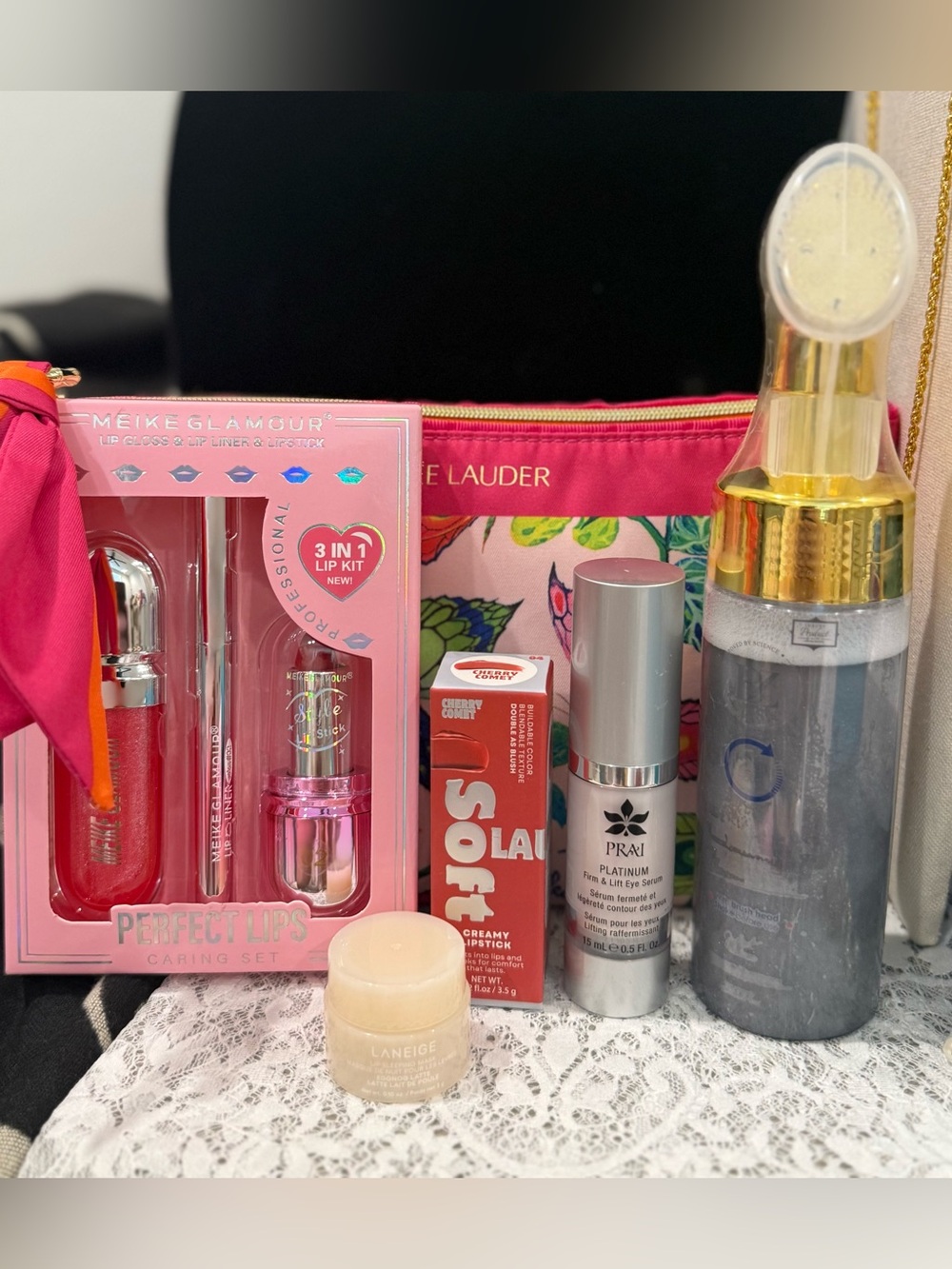 Estee Lauder Pink Floral Cosmetic Pouch with Bundle!